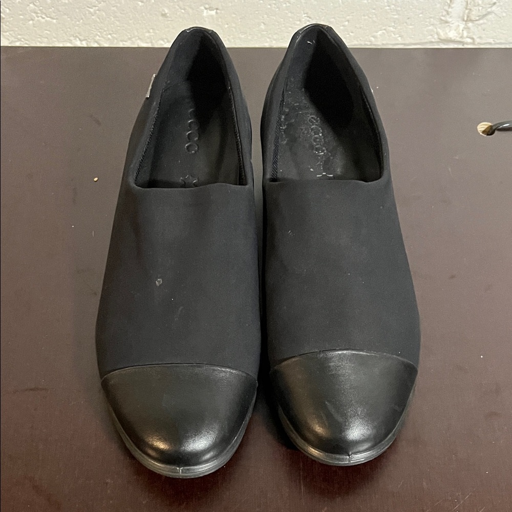 Ecco Slip-On Shoes with Leather Cap Toe-40